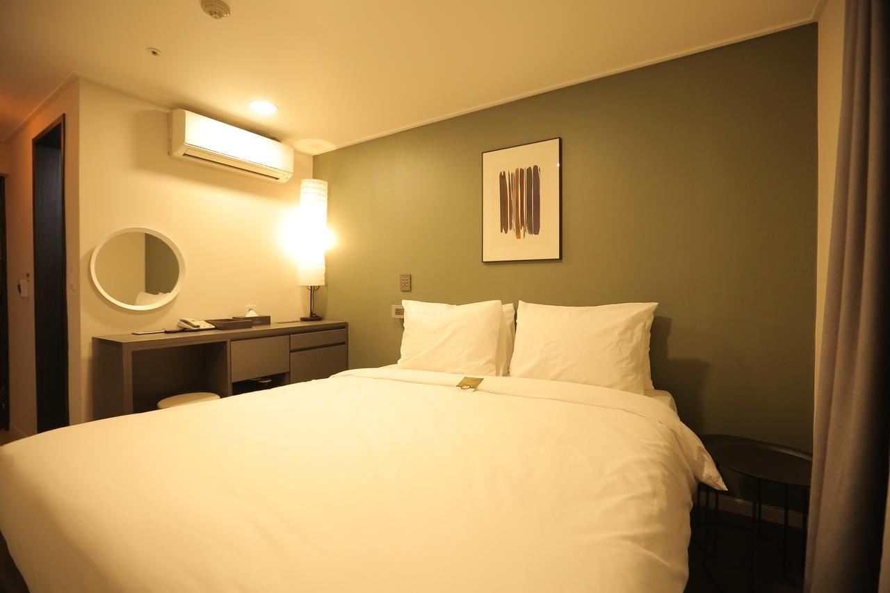 The Hotel Young Inn 서울특별시 외부 사진