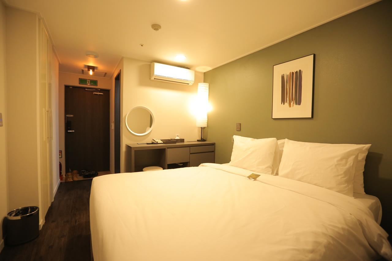 The Hotel Young Inn 서울특별시 외부 사진